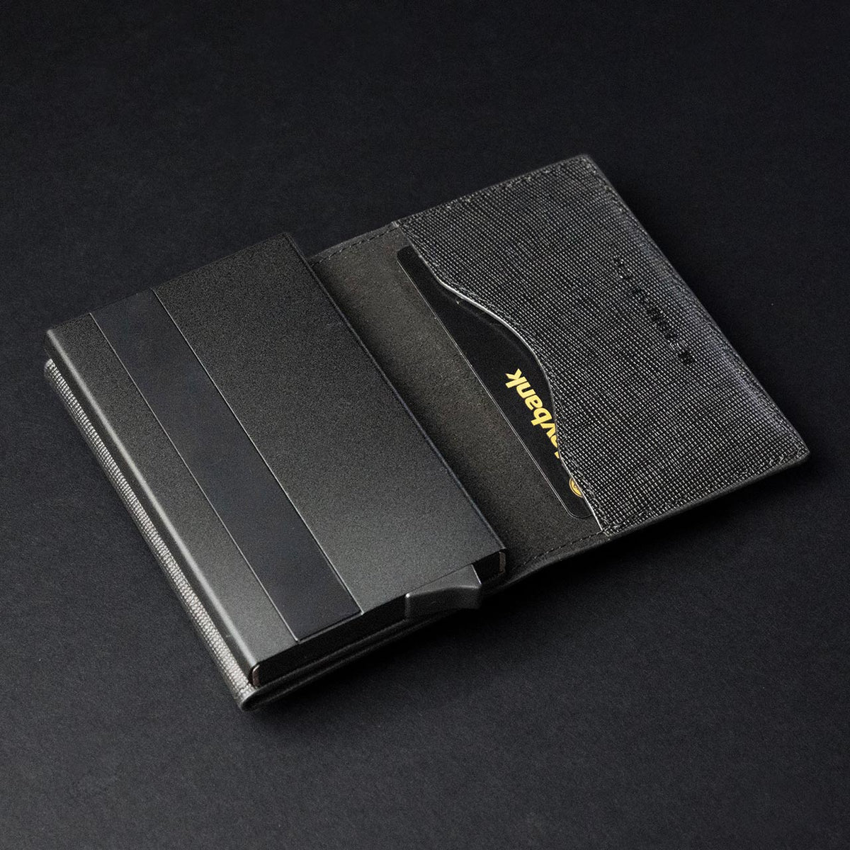 ME-FIT CIPHER WALLET / SAFFIANO LEATHER