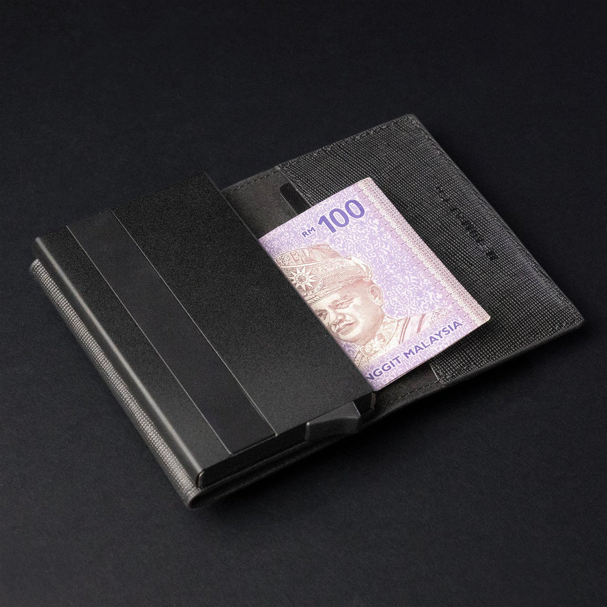 ME-FIT CIPHER WALLET / SAFFIANO LEATHER