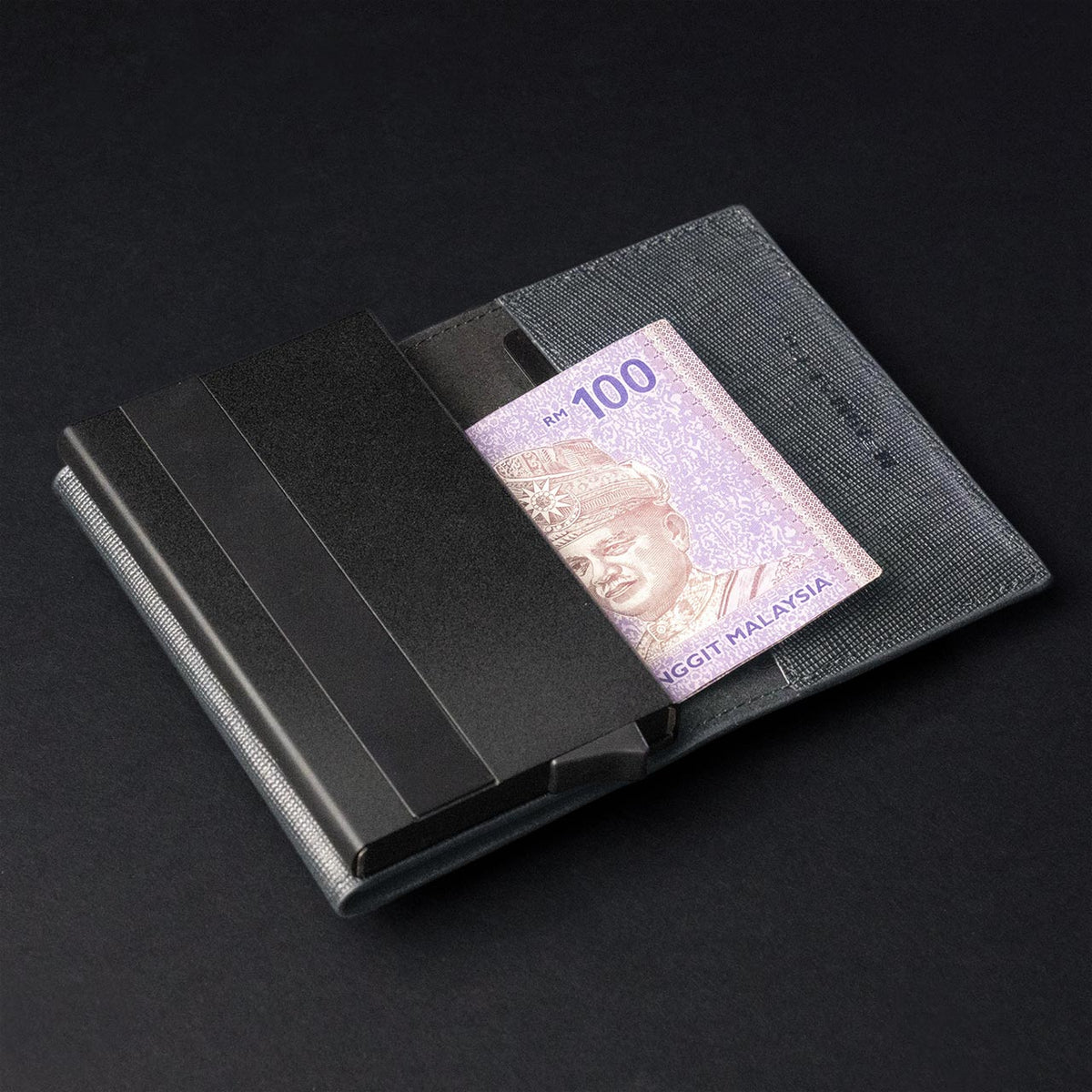 ME-FIT CIPHER WALLET / SAFFIANO LEATHER