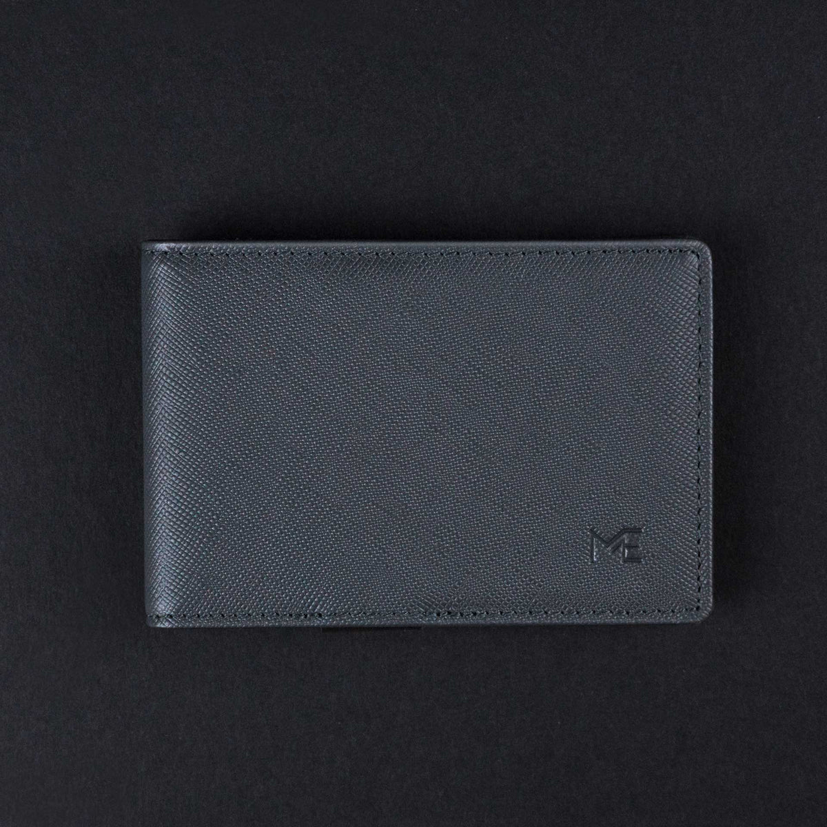 Mens wallet with money clip. Made with genuine leather