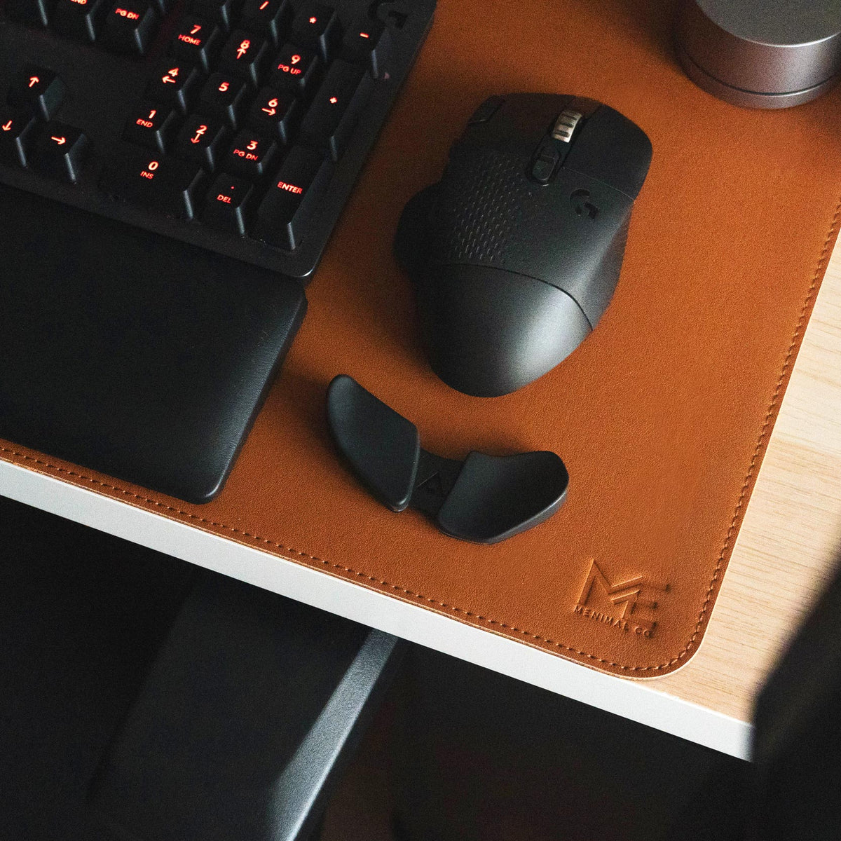 Me-nimal Desk Mat / Dual Color